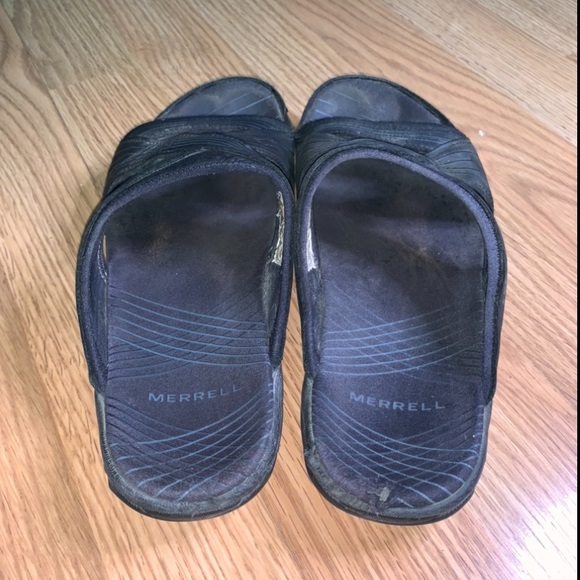 Black Crisscross Sandals - Picture 6 of 10